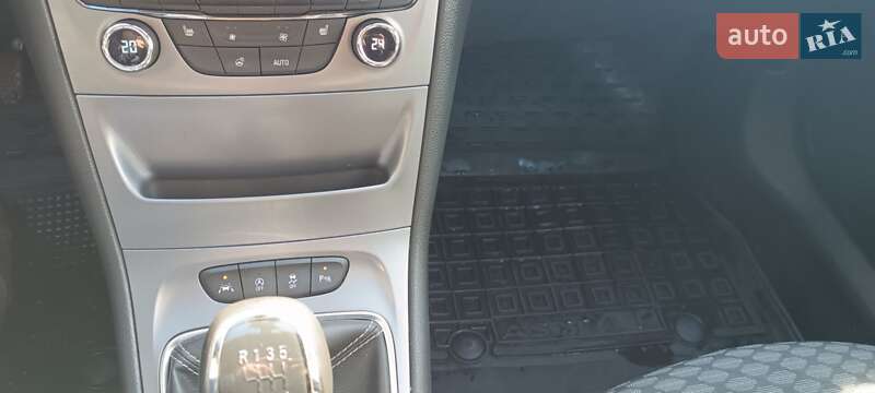 Универсал Opel Astra 2017 в Дунаевцах фото 14 Универсал Opel Astra 2017 в Дунаевцах