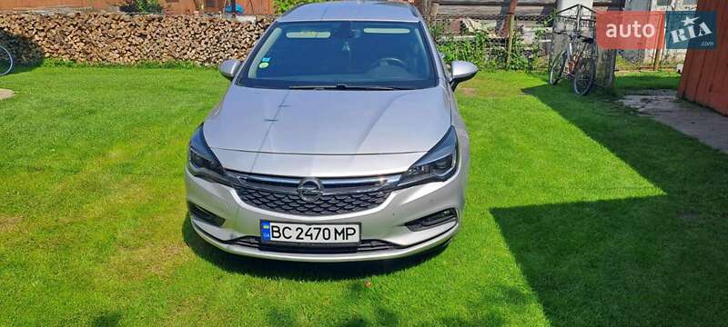 Универсал Opel Astra 2017 в Болехове
