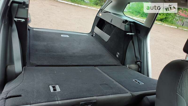 Универсал Opel Astra 2012 в Чернигове