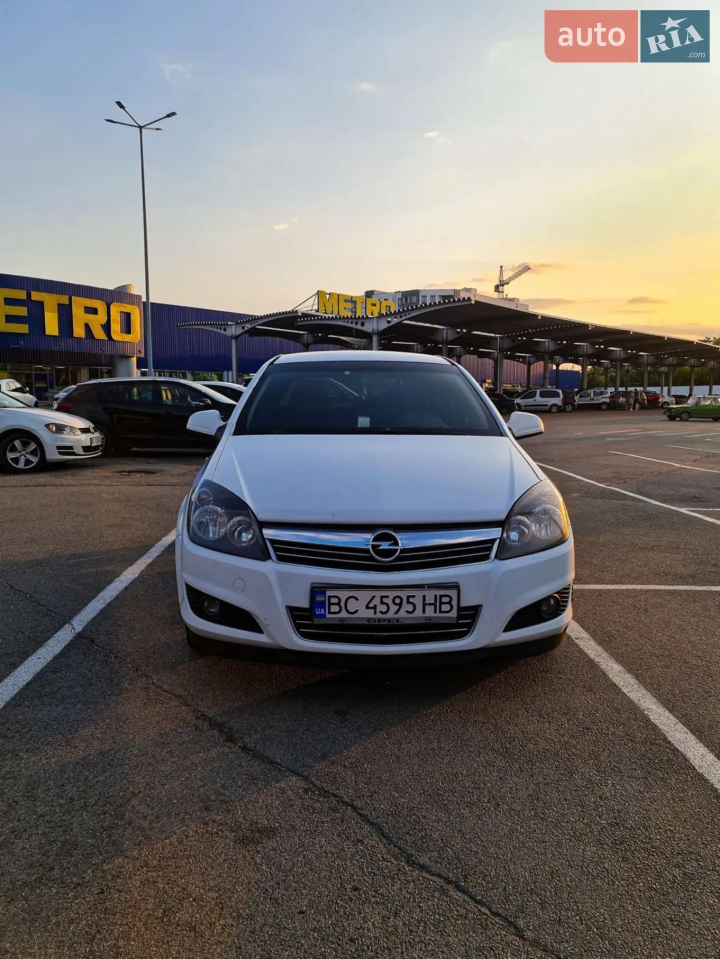 2012 Opel Astra - мініатюра 2