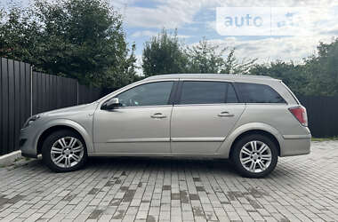 Универсал Opel Astra 2009 в 