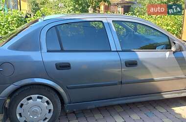 Седан Opel Astra 2008 в 