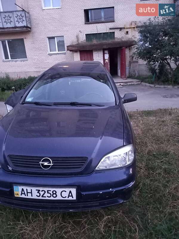 Универсал Opel Astra 2001 в Изяславе