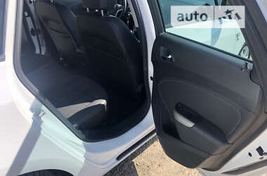 Универсал Opel Astra 2012 в 