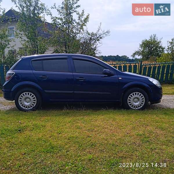 Хетчбек Opel Astra 2008 в Стрию фото 4 Хетчбек Opel Astra 2008 в Стрию