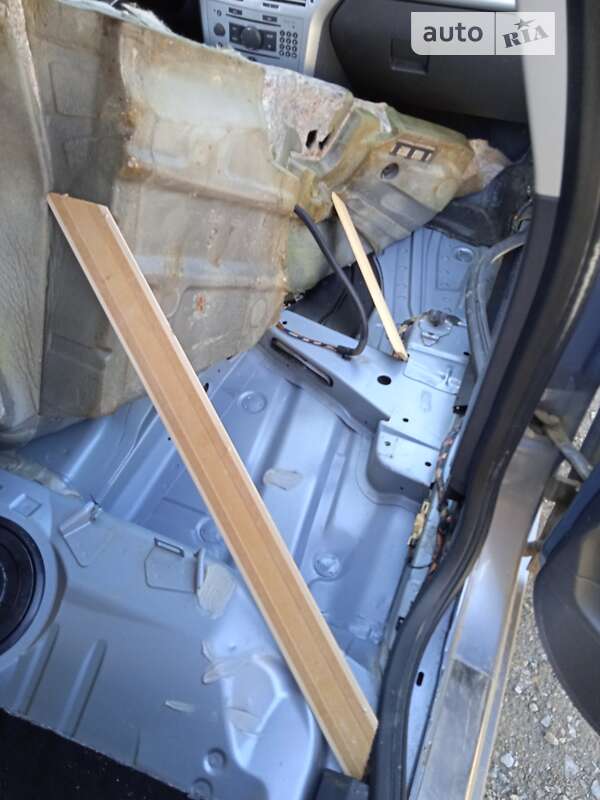 Універсал Opel Astra 2009 в Львові