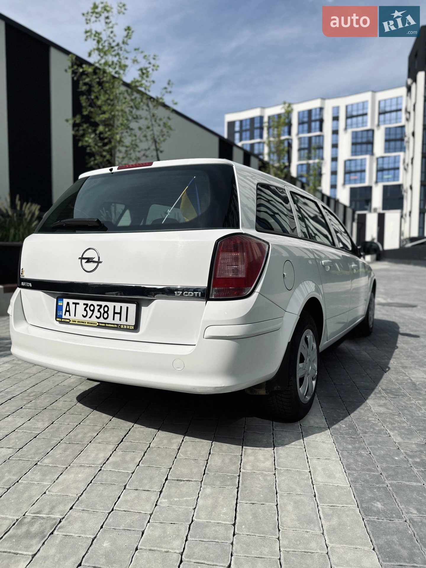 2011 Opel Astra - мініатюра 6