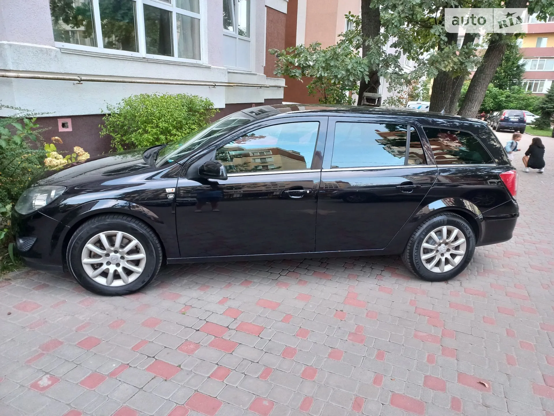 2010 Opel Astra - мініатюра 3