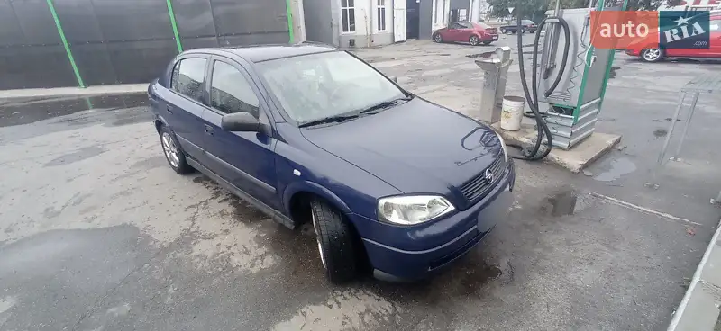 Opel Astra