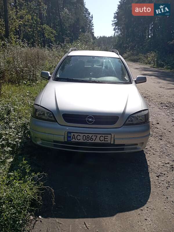 Opel Astra 2004