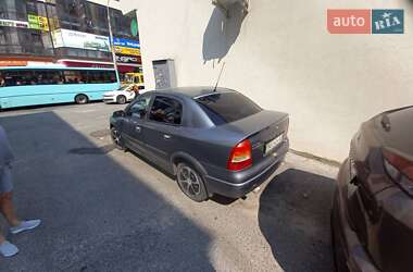 Седан Opel Astra 2008 в Тернополе