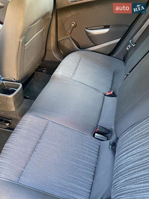 Хэтчбек Opel Astra 2010 в Житомире