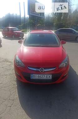 Универсал Opel Astra 2016 в Полтаве
