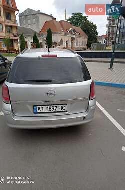 Универсал Opel Astra 2006 в 