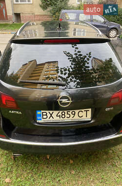 Универсал Opel Astra 2014 в Ивано-Франковске фото 4 Универсал Opel Astra 2014 в Ивано-Франковске