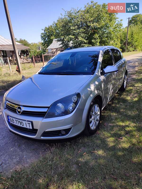Хетчбек Opel Astra 2005 в Вінниці