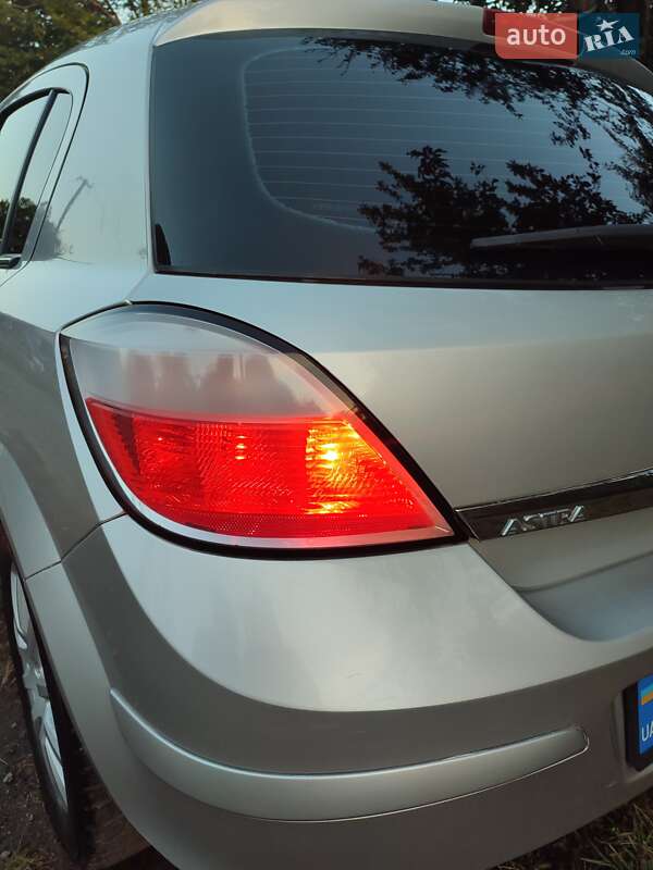 Хетчбек Opel Astra 2005 в Вінниці