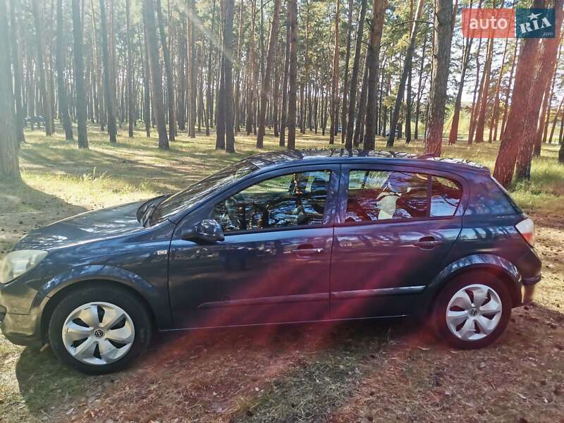 Хэтчбек Opel Astra 2006 в Сумах фото 3 Хэтчбек Opel Astra 2006 в Сумах