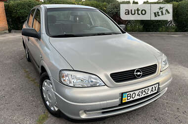 Седан Opel Astra 2008 в Тернополе