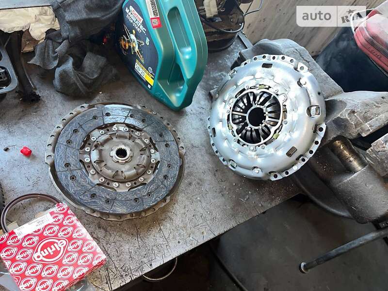 Универсал Opel Astra 2011 в Львове