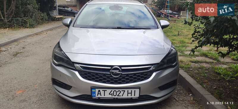 Универсал Opel Astra 2018 в Снятине