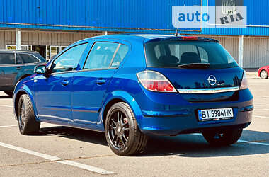 Хэтчбек Opel Astra 2008 в Кременчуге