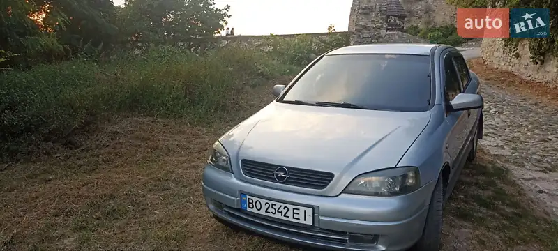 Opel Astra 2004