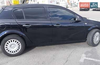 Хэтчбек Opel Astra 2009 в Днепре