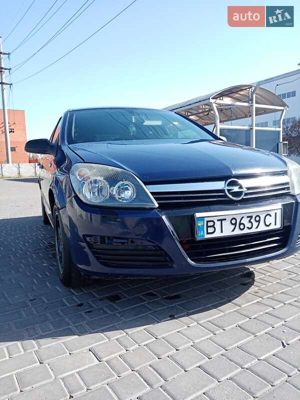 Хэтчбек Opel Astra 2006 в Херсоне