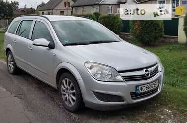 Универсал Opel Astra 2008 в Луцке