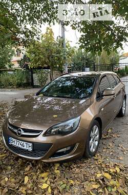 Універсал Opel Astra 2016 в Одесі