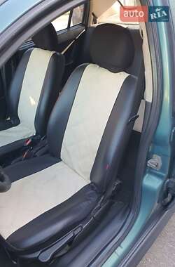 Седан Opel Astra 2001 в Харкові