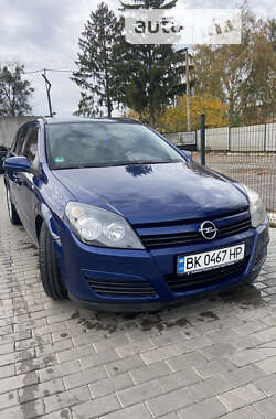 Универсал Opel Astra 2004 в Ровно