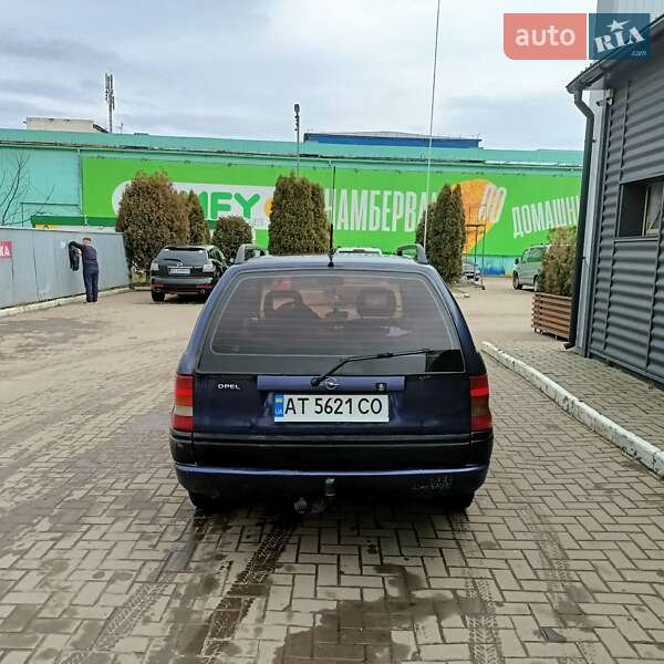 Универсал Opel Astra 1995 в Ивано-Франковске