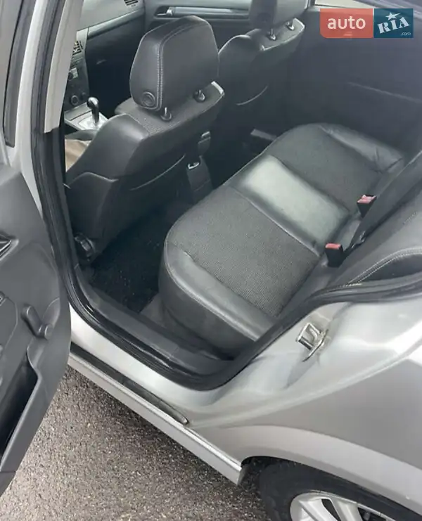Opel Astra 2004 VIN W0L0AHL4845155031 фото оголошення 6 з 39