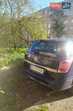 Универсал Opel Astra 2009 в Дрогобыче