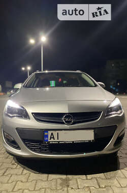 Универсал Opel Astra 2014 в Боярке