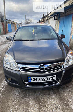 Универсал Opel Astra 2008 в Чернигове