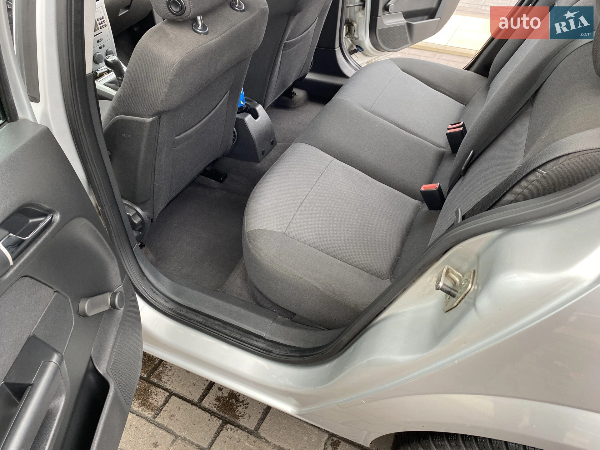2011 Opel Astra - мініатюра 11