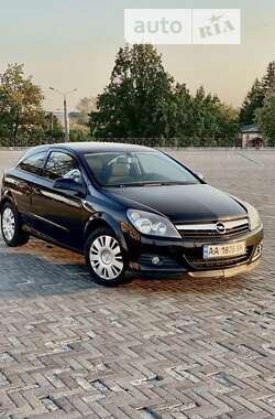 Купе Opel Astra 2006 в Харькове