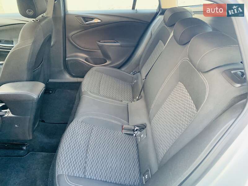 Универсал Opel Astra 2016 в Лопатине фото 27 Универсал Opel Astra 2016 в Лопатине