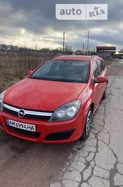 Универсал Opel Astra 2006 в Овруче