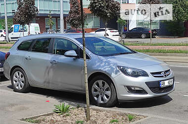 Універсал Opel Astra 2014 в Погребище