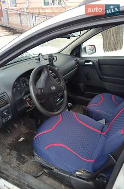 Универсал Opel Astra 2002 в 