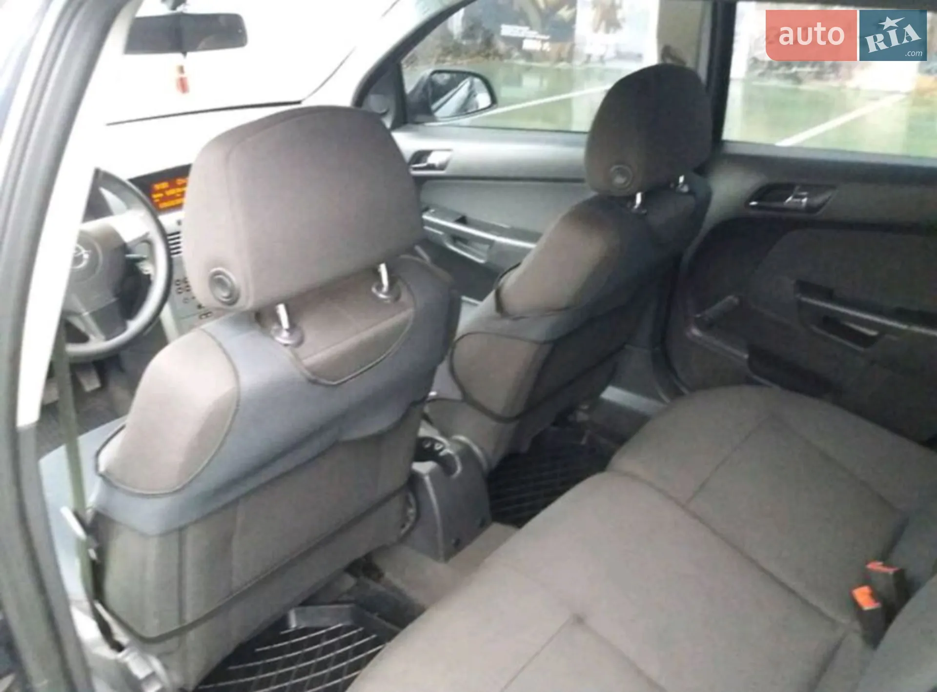 Opel Astra 2009 VIN W0L0AHL35A2004666 фото оголошення 9 з 11