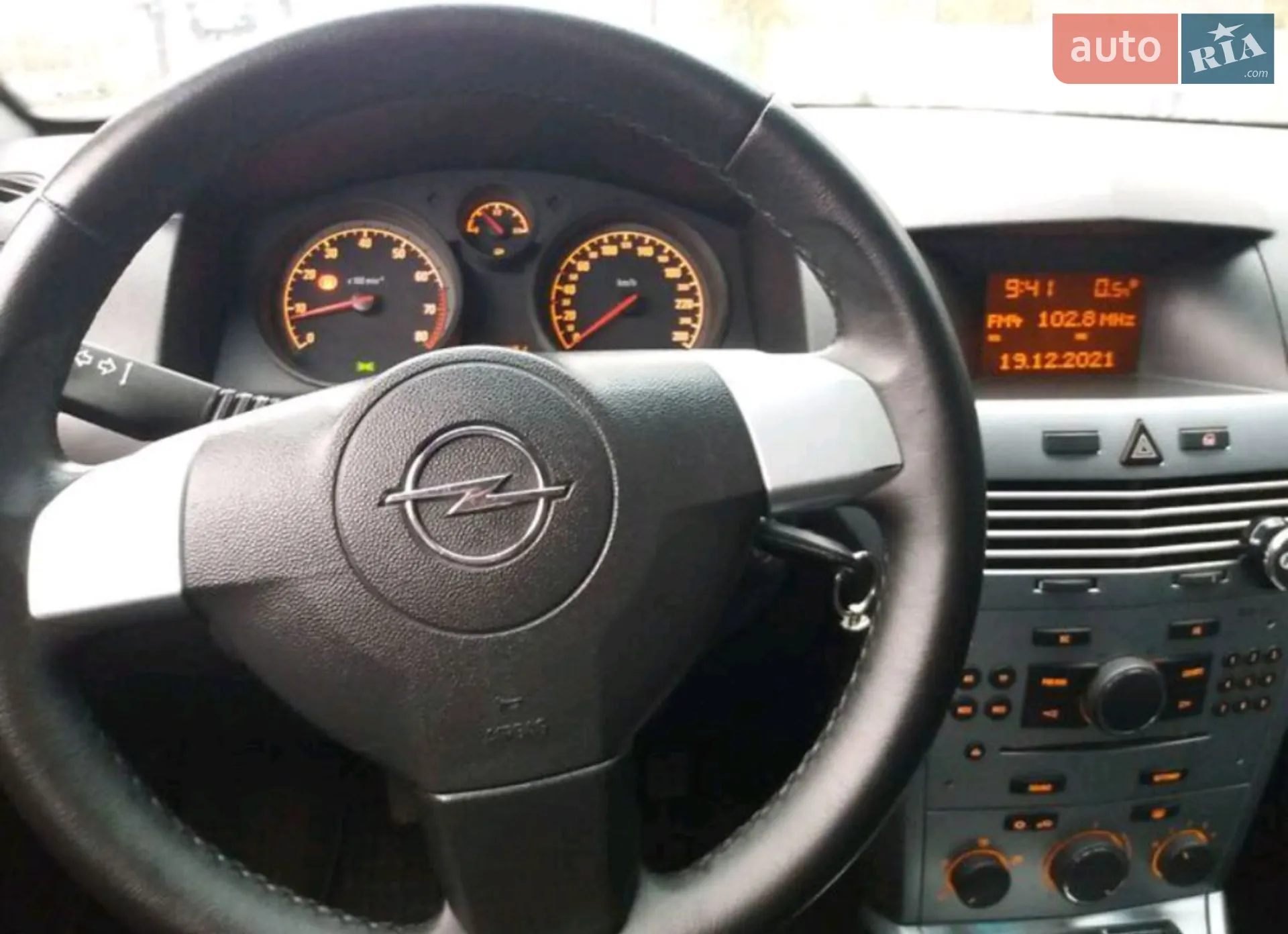 Opel Astra 2009 VIN W0L0AHL35A2004666 фото оголошення 10 з 11