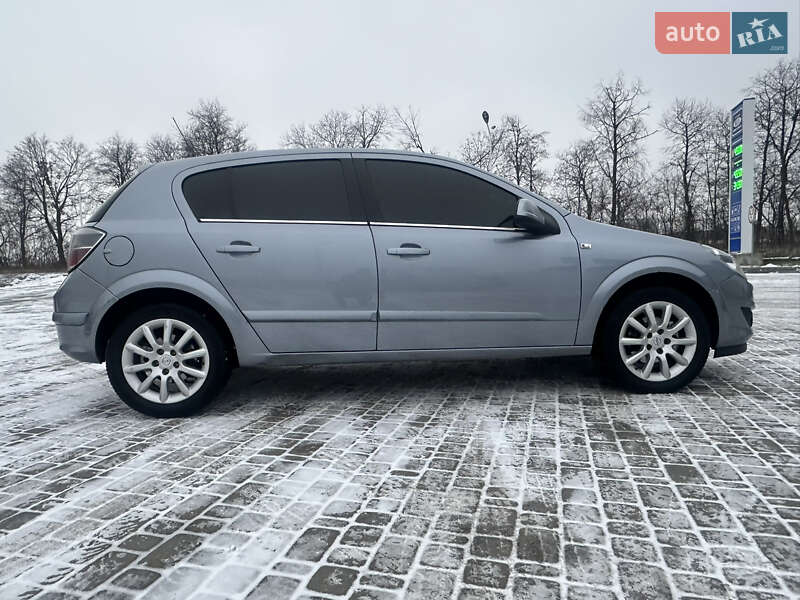 Хэтчбек Opel Astra 2009 в Тульчине фото 6 Хэтчбек Opel Astra 2009 в Тульчине