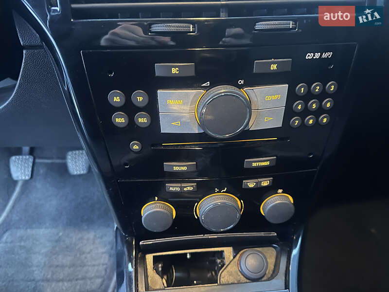 Хэтчбек Opel Astra 2009 в Тульчине фото 18 Хэтчбек Opel Astra 2009 в Тульчине