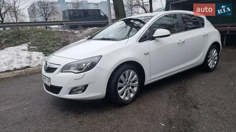 Opel Astra 2010