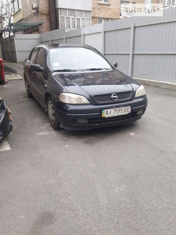 Opel Astra 2003